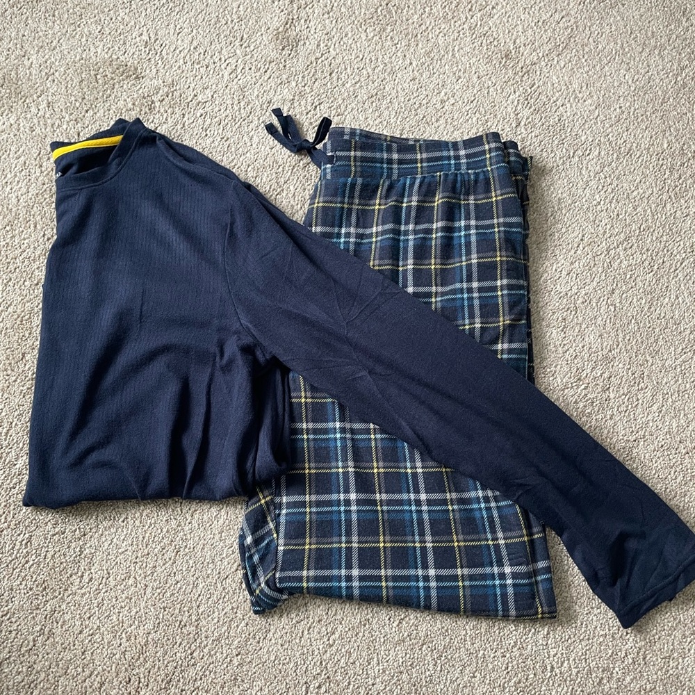 Sonoma NWOT Men’s The Supersoft Pajama Set Size Large Navy Blue Shirt & Pants